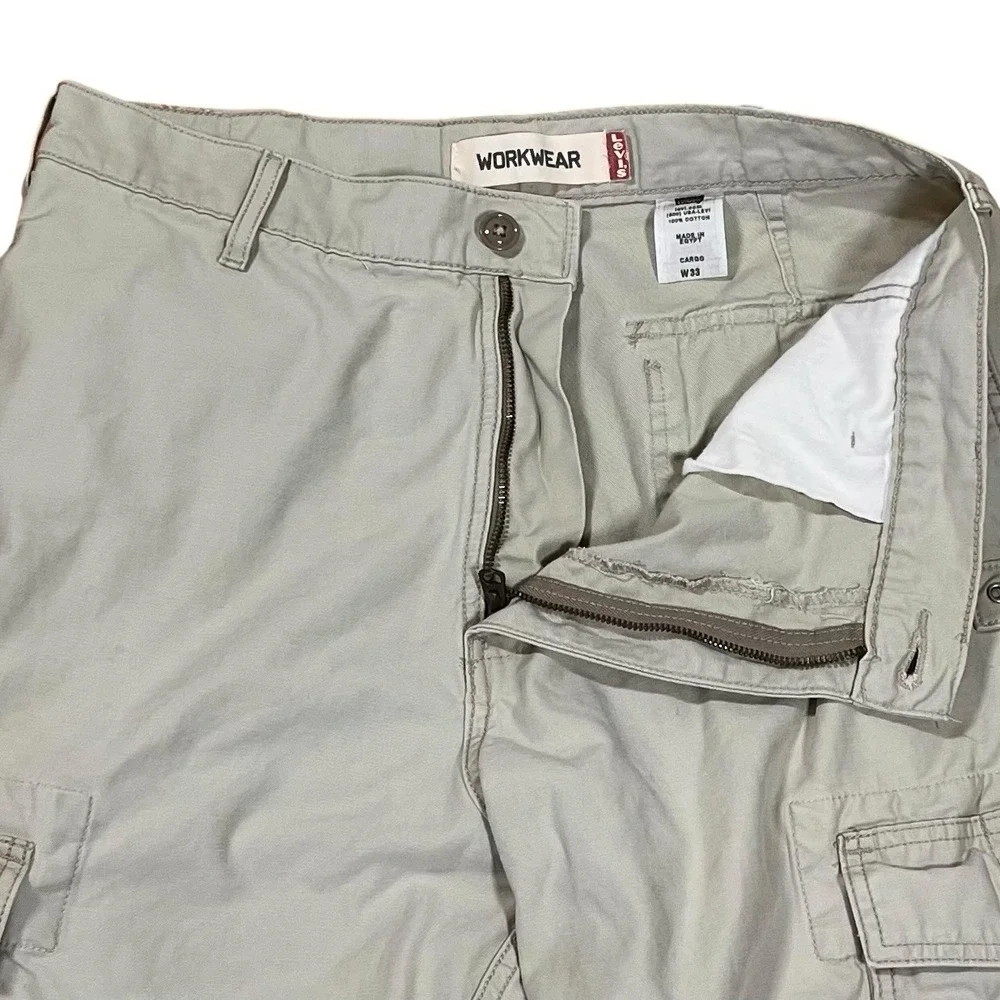 Vintage Levis Workwear Cargo Shorts Mens 33 (Fits 34x12) Khaki 100% Cotton Skate